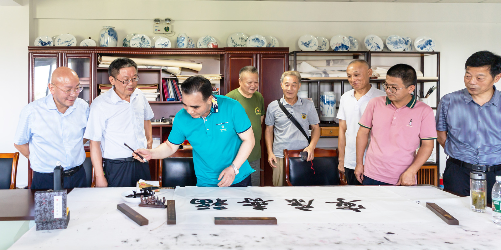 亚洲欧美日韩一区二区