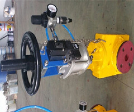 气缸式气动管夹阀（带手轮型）